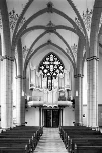 Jesuitenkirche mit Orgel_small